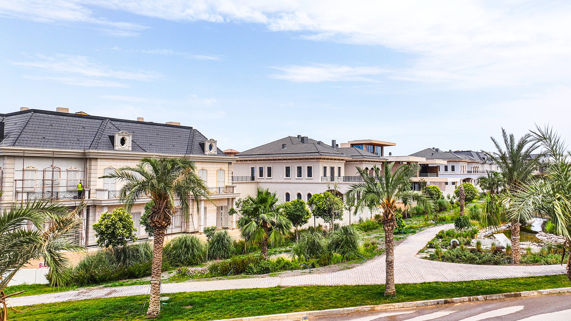 Creek Mansions